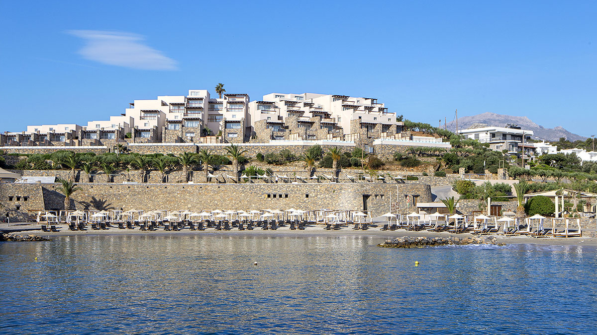 Zeus Eleva Mirabello Bay